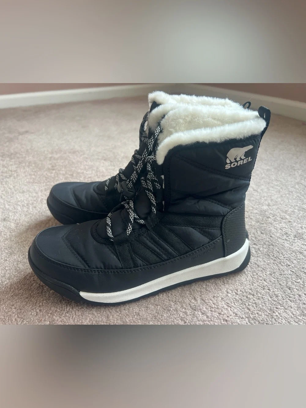 Sorel Black Winter Lace-Up Boots with White Faux Fur Trim